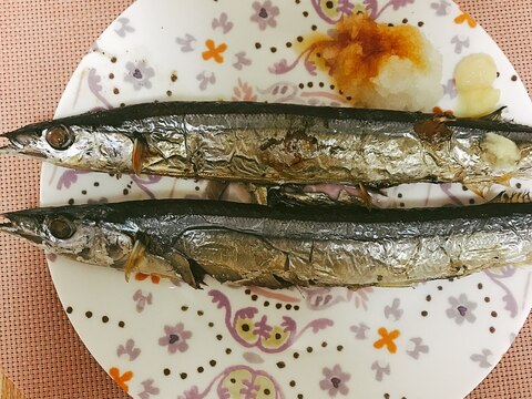 秋刀魚を焼いて食べよう〜にんにくと生姜を添えて〜